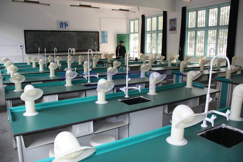 普教——通风化学教室